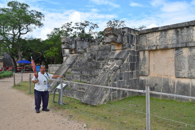 Touring Chichen Itza, Mexico, RebeccaWanderlusting
