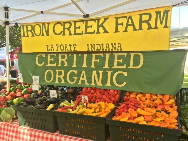 Logan Square Farmers Market, Chicago | RebeccaWanderlusting
