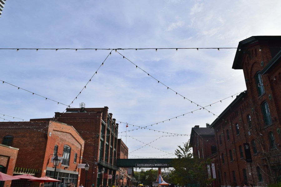 Exploring the Neighborhoods in Toronto | RebeccaWanderlusting