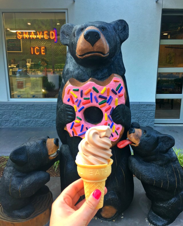 Maddogs, Gatlinburg, RebeccaWanderlusting