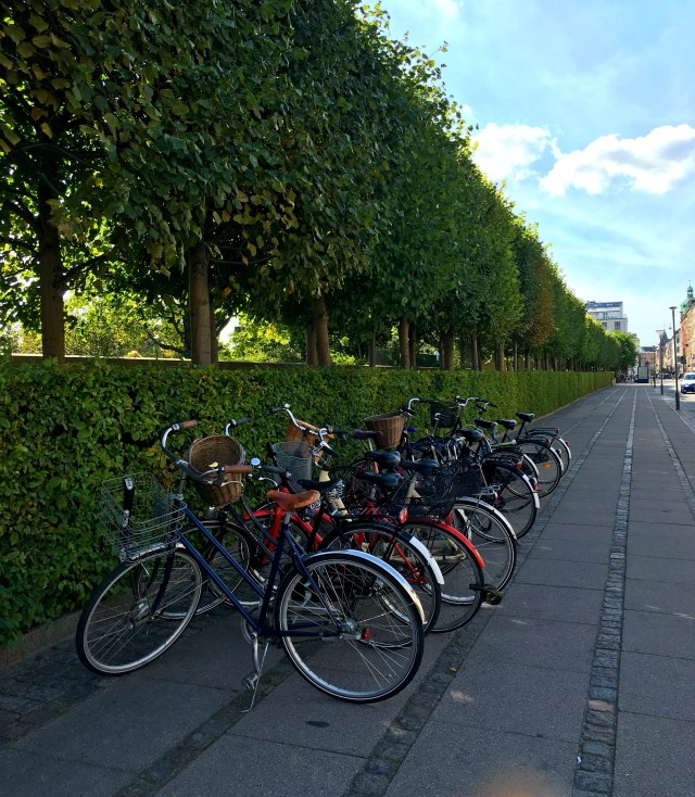 Save Money While Trip Planning, RebeccaWanderlusting