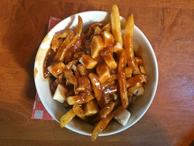 Neighborhoods in Toronto | RebeccaWanderlusting