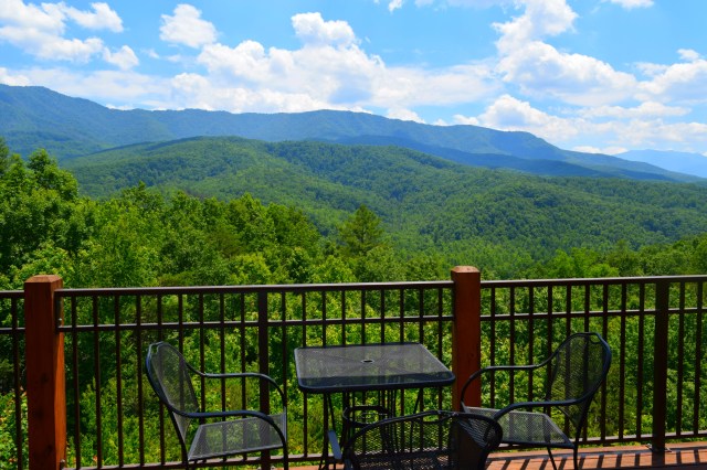 Gatlinburg View, Tennessee, RebeccaWanderlusting