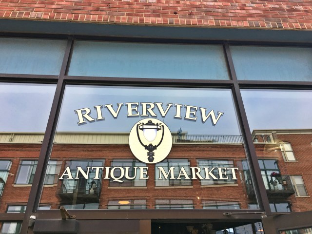 Riverview Antique Market, Milwaukee, WI, RebeccaWanderlusting