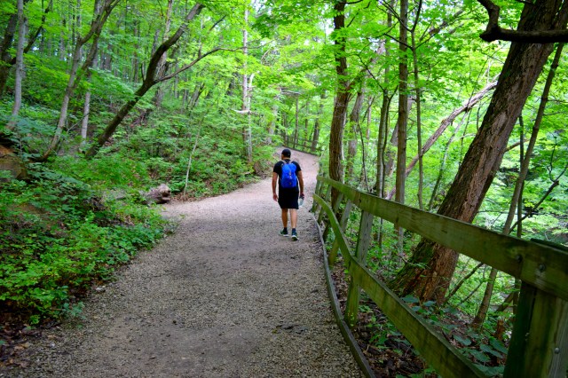 Hiking Matthiessen State Park, RebeccaWanderlusting